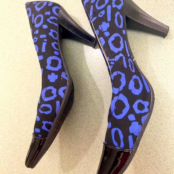 AK Anne Klein iFlex pumps with patent leather toes - Picture 8 of 10